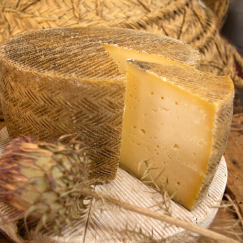 queso curado de ovejas manchegas